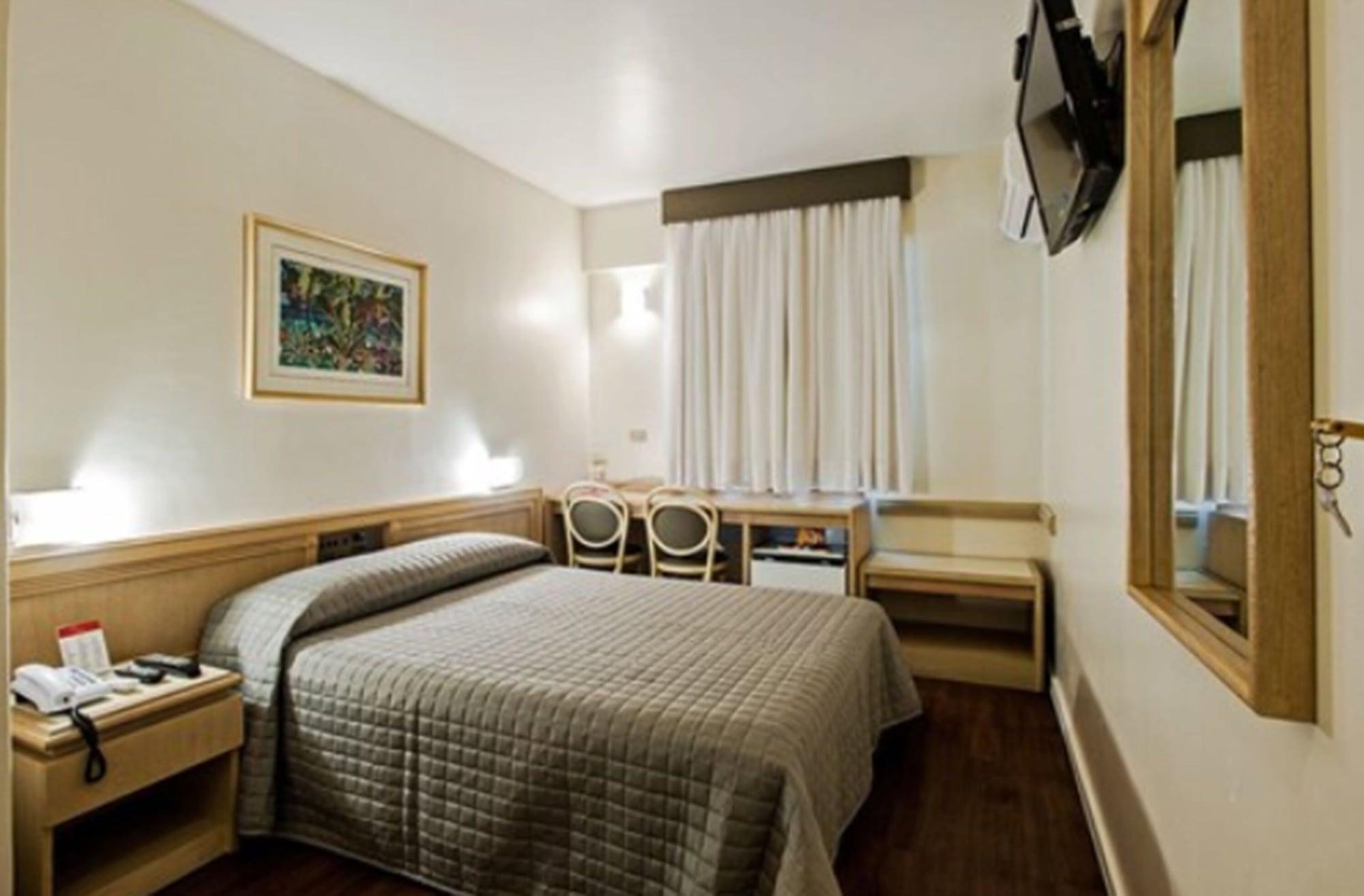 Trevi Hotel E Business Curitiba Exterior photo