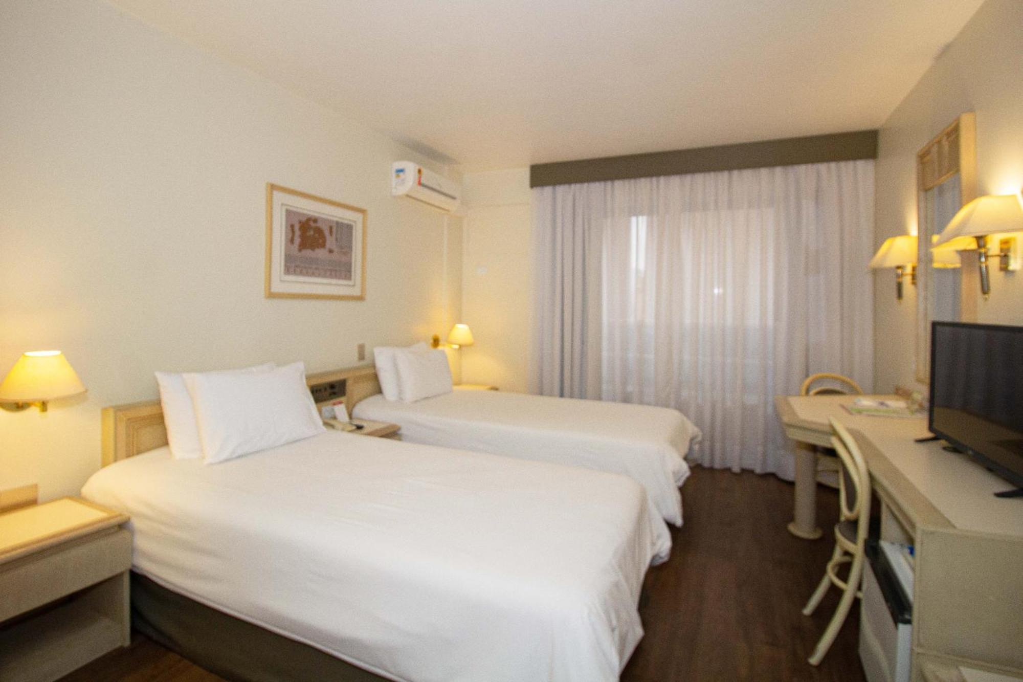Trevi Hotel E Business Curitiba Exterior photo
