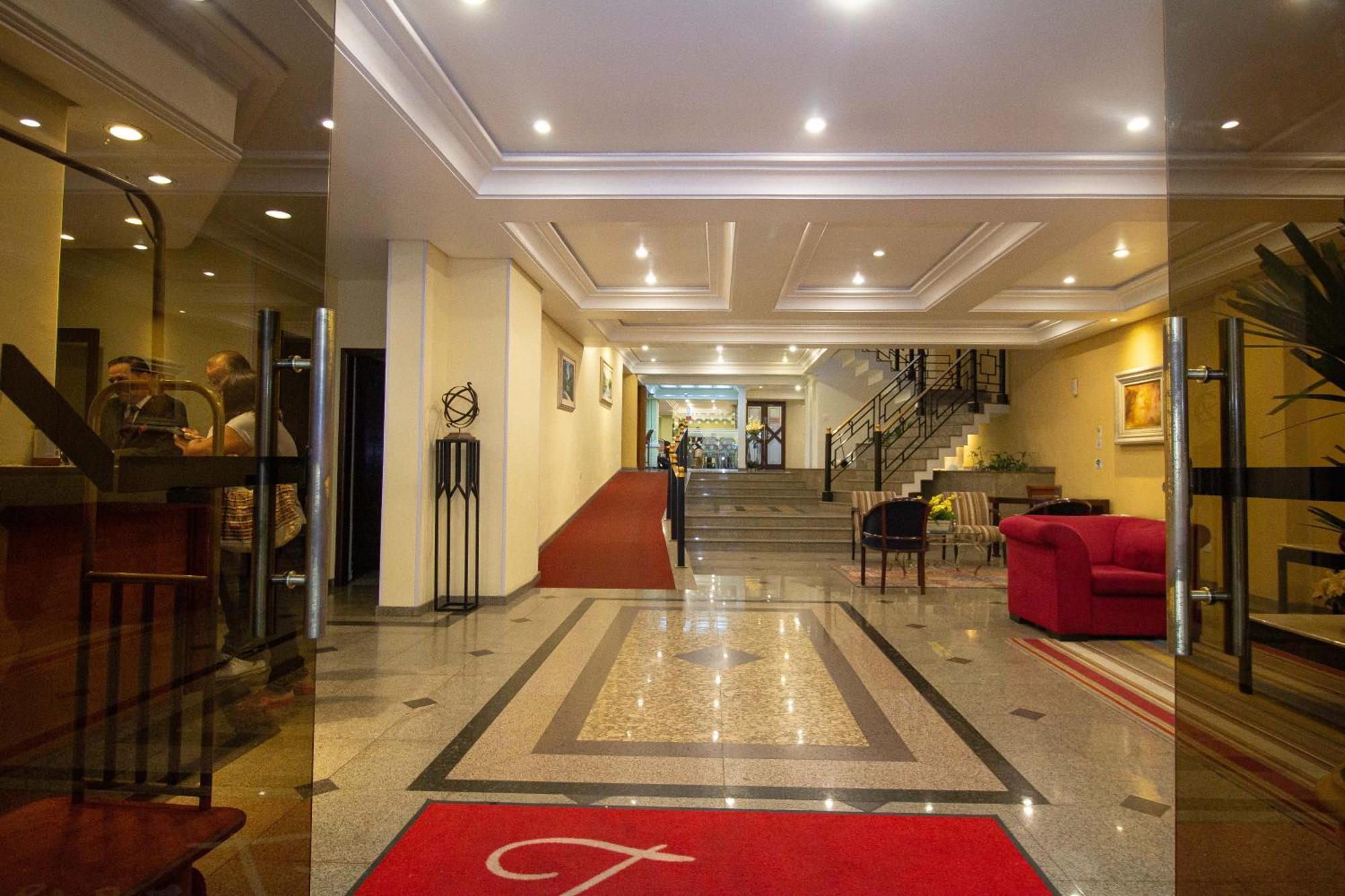 Trevi Hotel E Business Curitiba Exterior photo