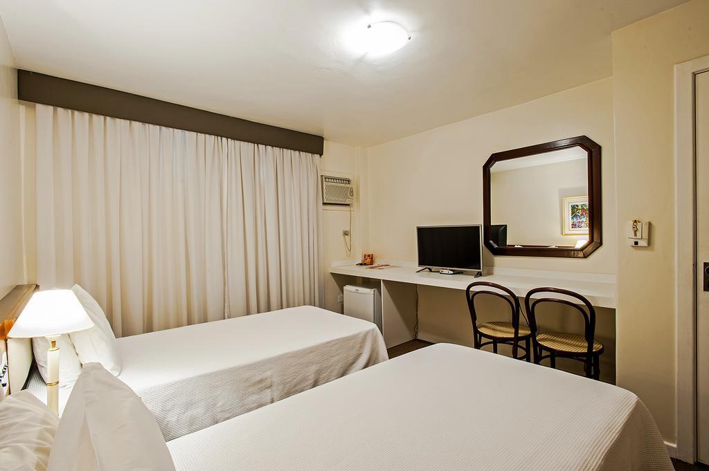 Trevi Hotel E Business Curitiba Exterior photo