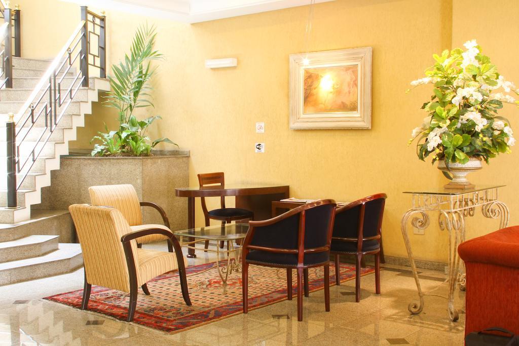 Trevi Hotel E Business Curitiba Exterior photo