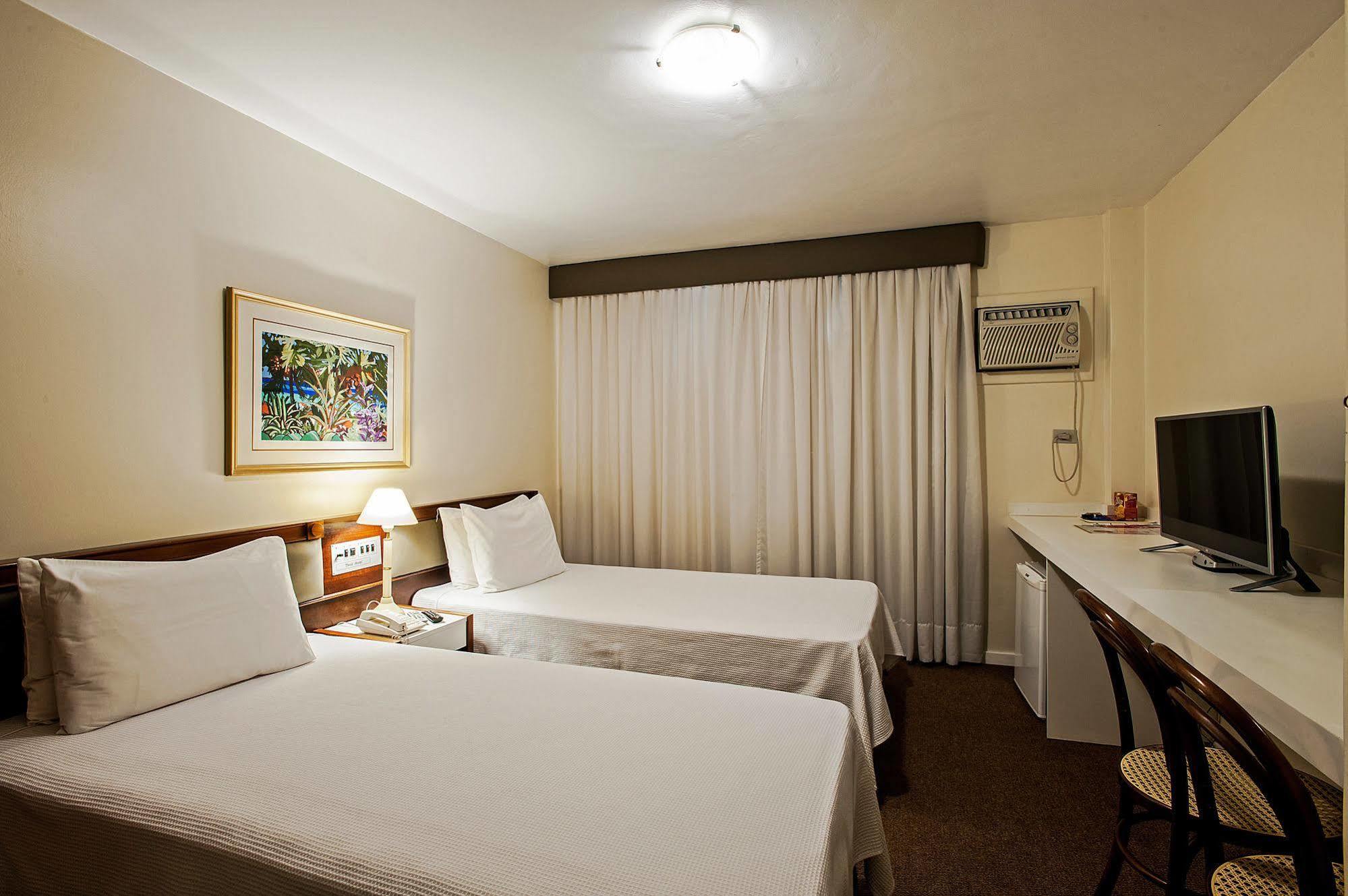 Trevi Hotel E Business Curitiba Exterior photo